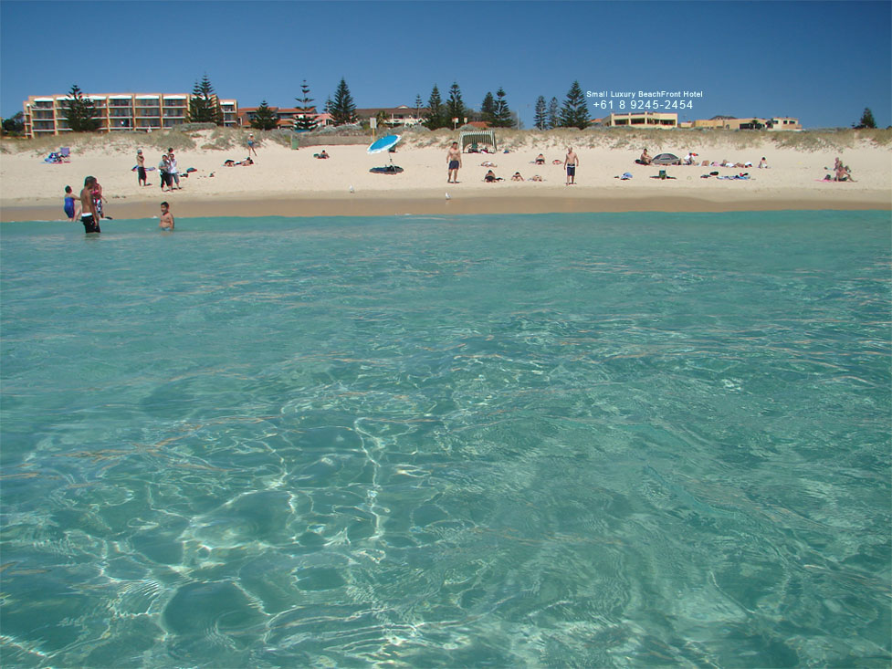 beachfront accommodation perth