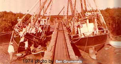 Historical photos, pearling luggers, Broome.